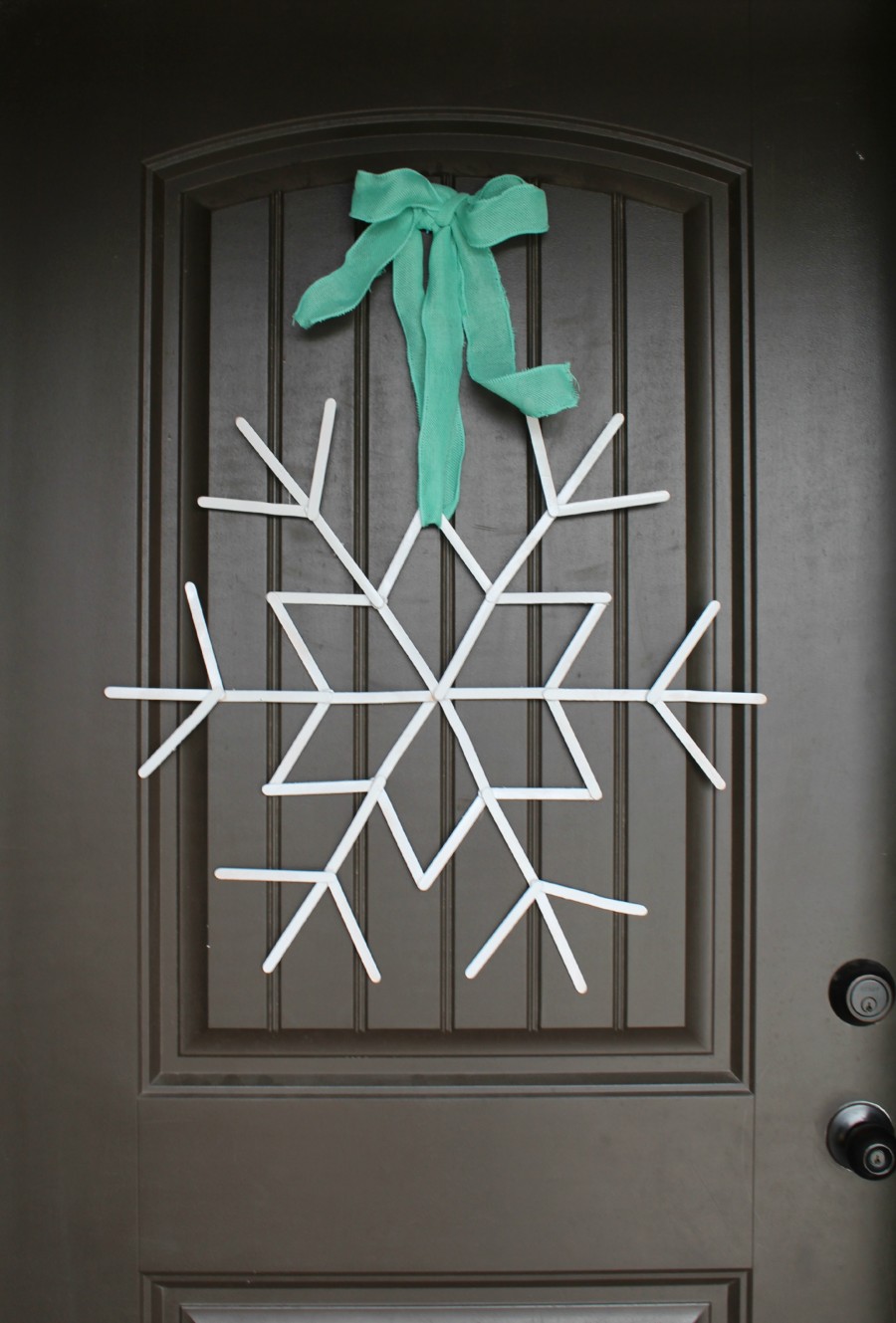 Snowflake Craft Activity - Crafty Bee Creations