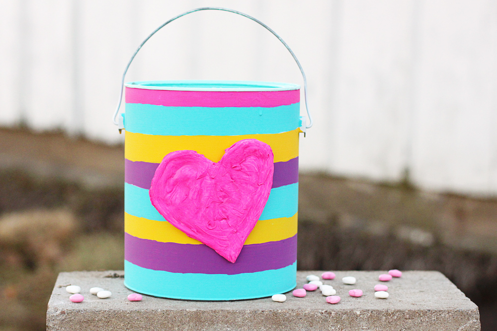 Valentines Day Crafts for Toddlers - Frosting and Glue- Easy crafts, games,  recipes, and fun