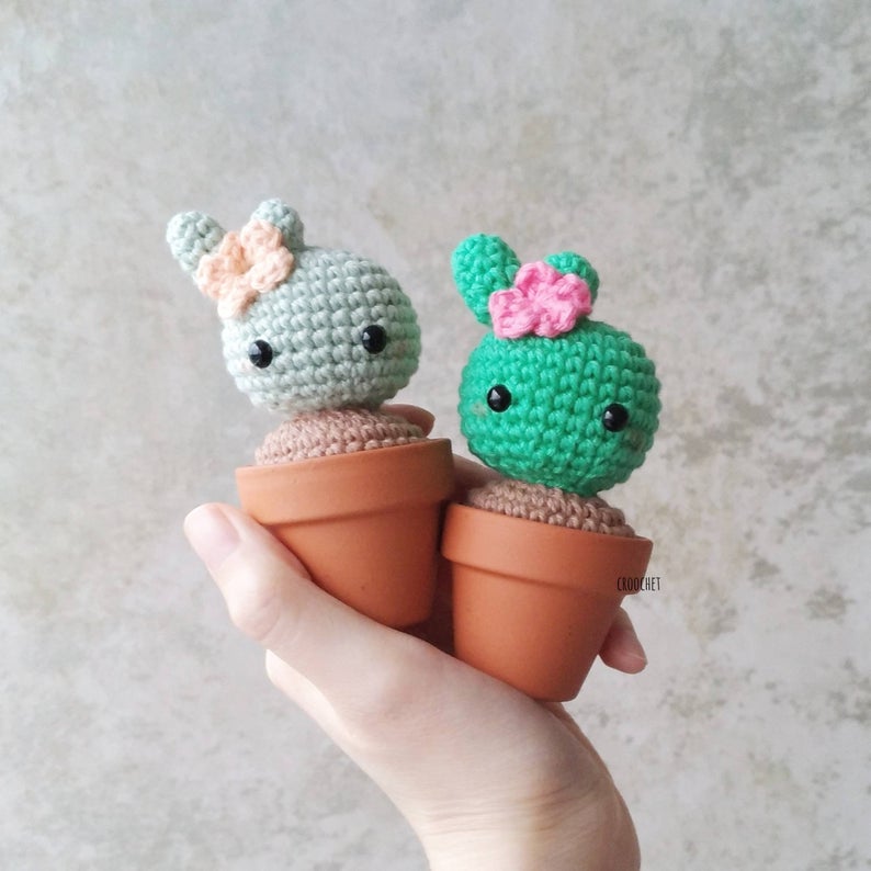 Crochet cactus twin