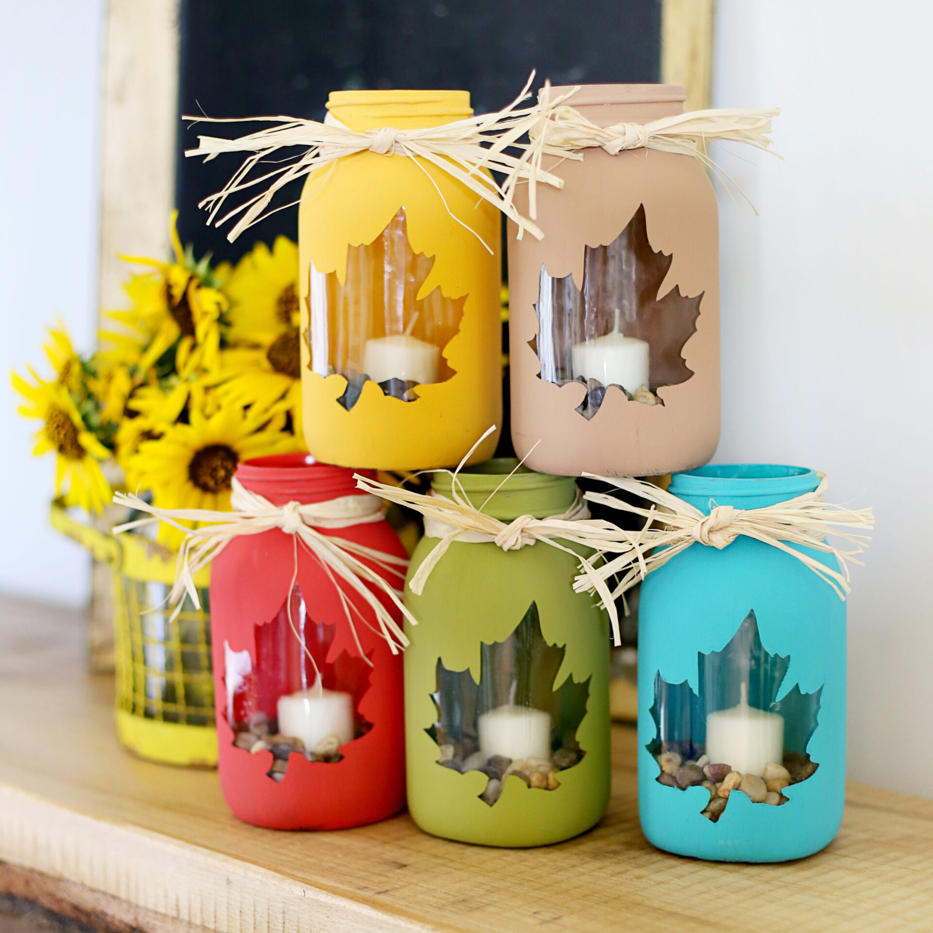 How to Decorate Mason Jars for DIY Gifts That Are Actually Pretty  Impressive