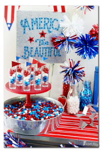 Patriotic Party Tablescape - Sugar Bee Crafts