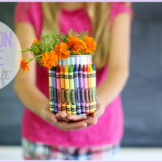 Crayon vase kids craft