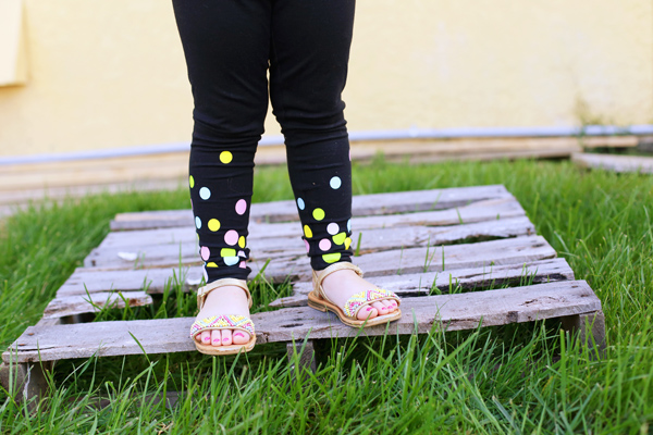 Knee Patches leggings with Heat Transfer Vinyl - Sisters, What!