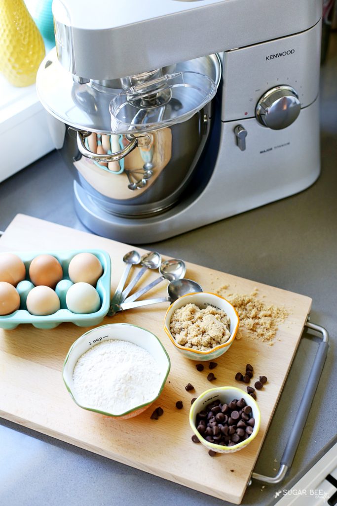 Kenwood Chef Major Mixer Review: There's a New Mixer in Town - Sugar Bee  Crafts