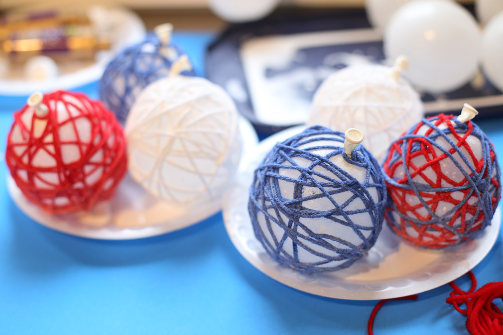 Patriotic Yarn Lights - Sugar Bee Crafts