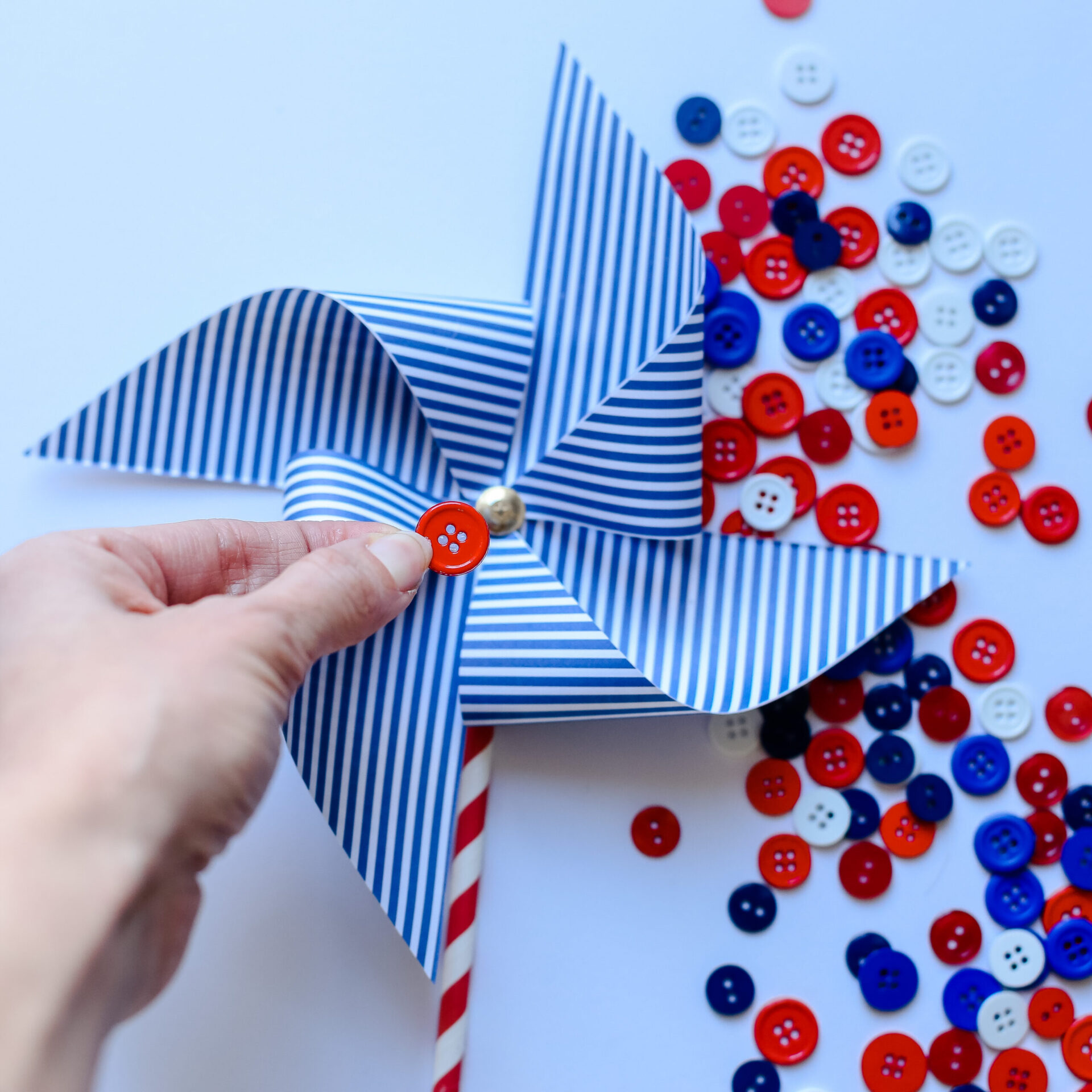 Easy Pinwheel Craft Idea - Sugar Bee Crafts