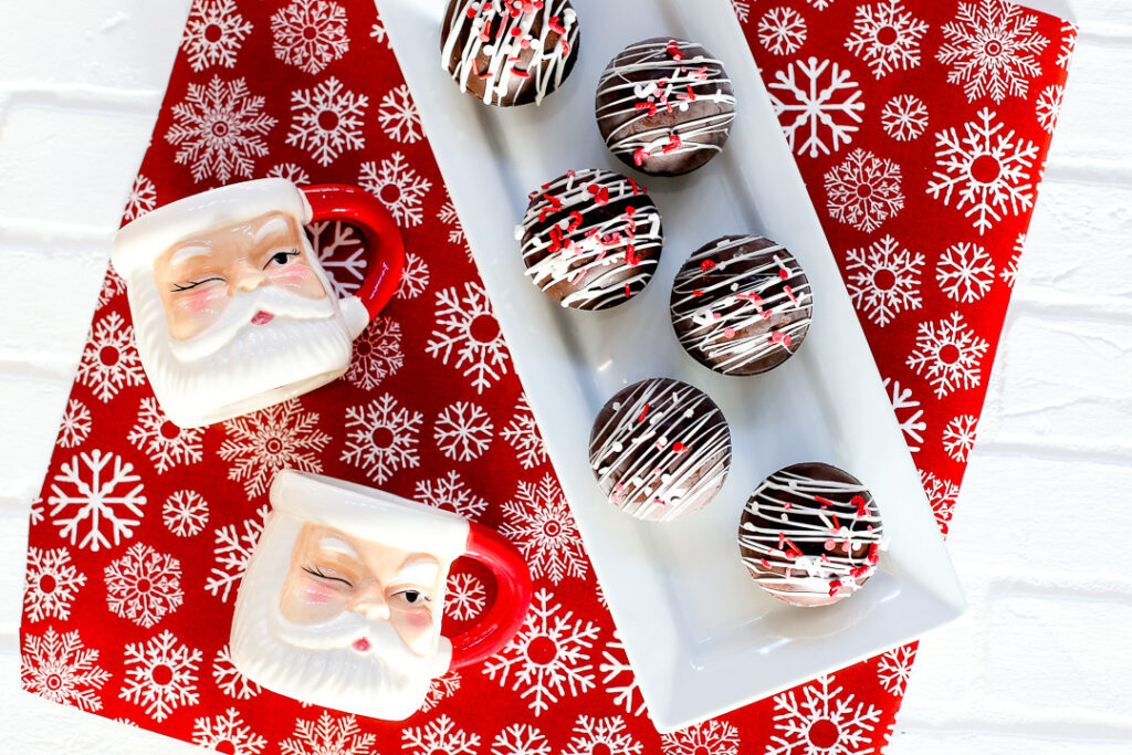 Easy hot chocolate bomb with free printable 3