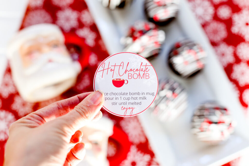 Easy hot chocolate bomb with free printable 6